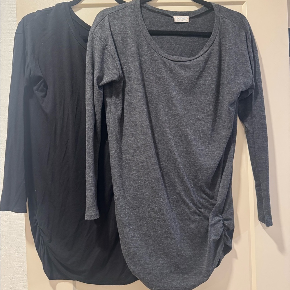 Gibson Women's Charcoal and Black Long Sleeve Tops